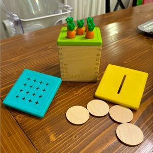 Lovevery coin bank set